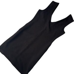 🖤 Little Black Dress – Deep V-Neck Elegance 👗